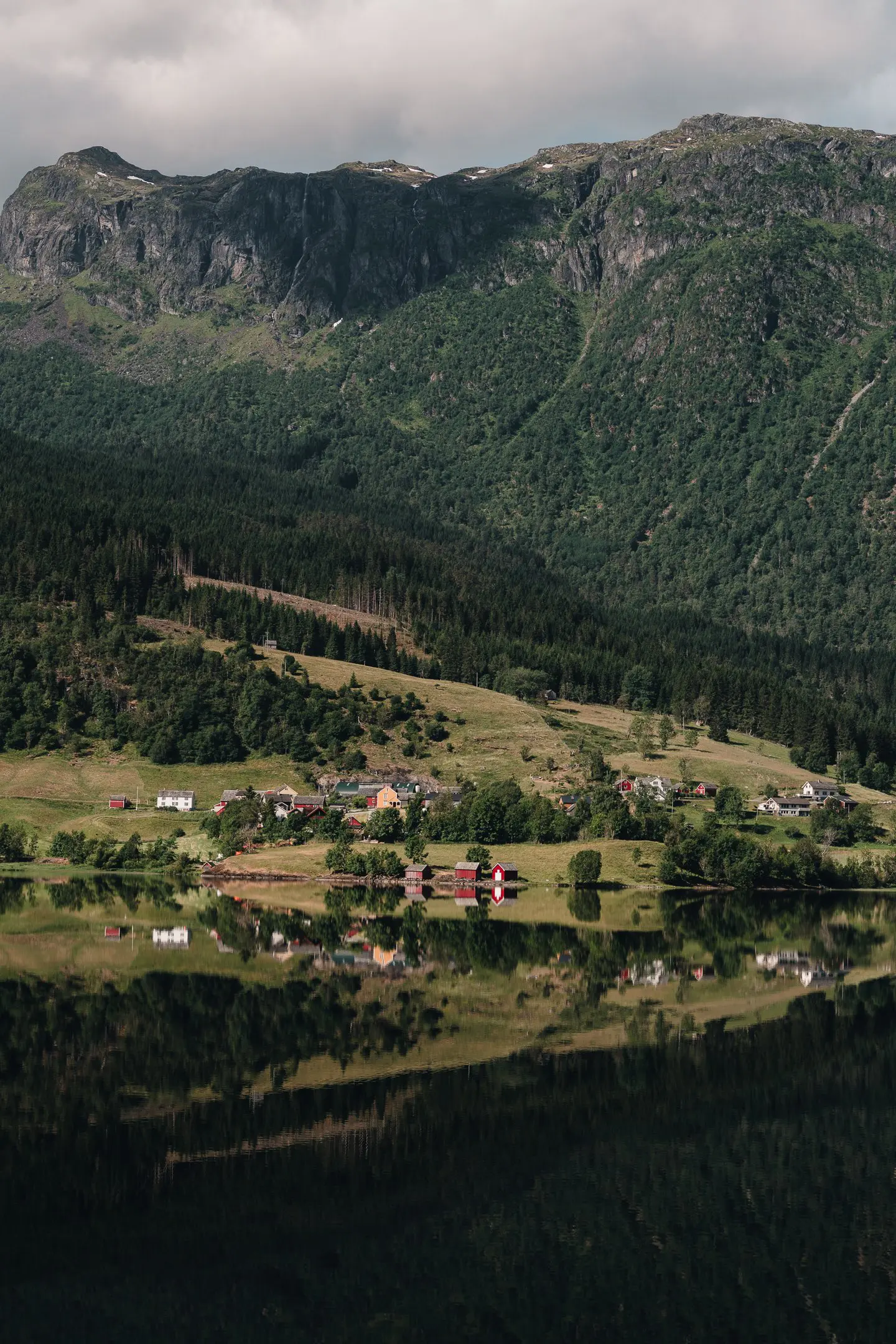 Ontdek de mooiste fjorden van Noorwegen! Activiteiten, must-sees en tips van experts: alles wat je moet weten voor je gaat kajakken in Noorwegen!