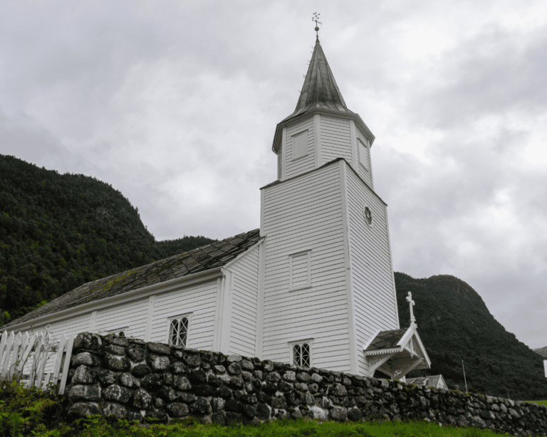 Kajakfahren - Norwegen Fjord - Wandern in Norwegen - kayaking - ab Flughafen Brüssel